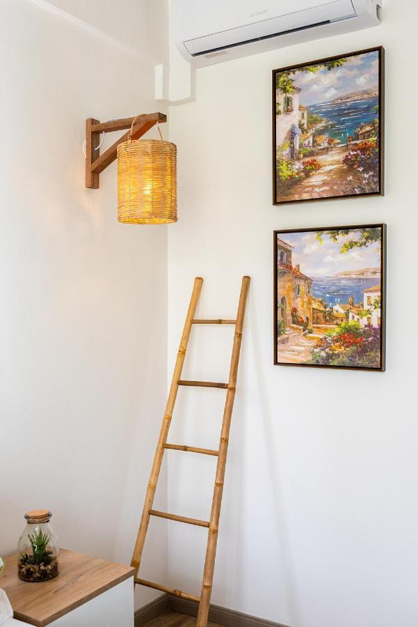 Appartement 373 Wolmar Cosy And Modern Apartment- 200 Metres From The And Supermarkets And Just Next To Domaine De Wolmar With Views Of Deers And Natural Park