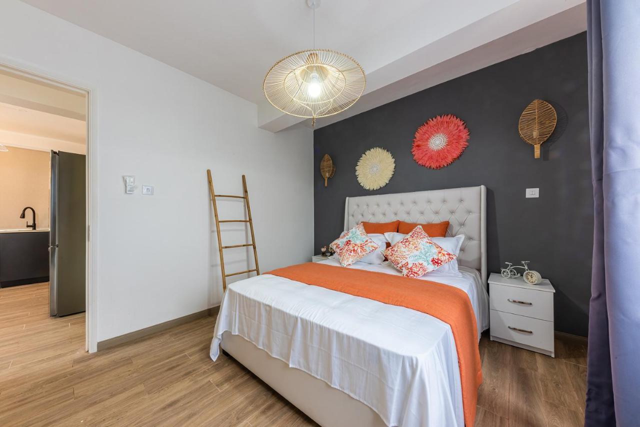 Appartement 373 Wolmar Cosy And Modern Apartment- 200 Metres From The And Supermarkets And Just Next To Domaine De Wolmar With Views Of Deers And Natural Park